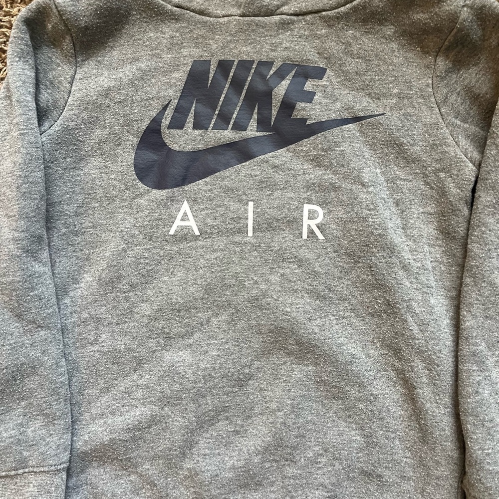 Nike Kids Gray Sweatpants and Hoodie Set - Picture 2 of 5